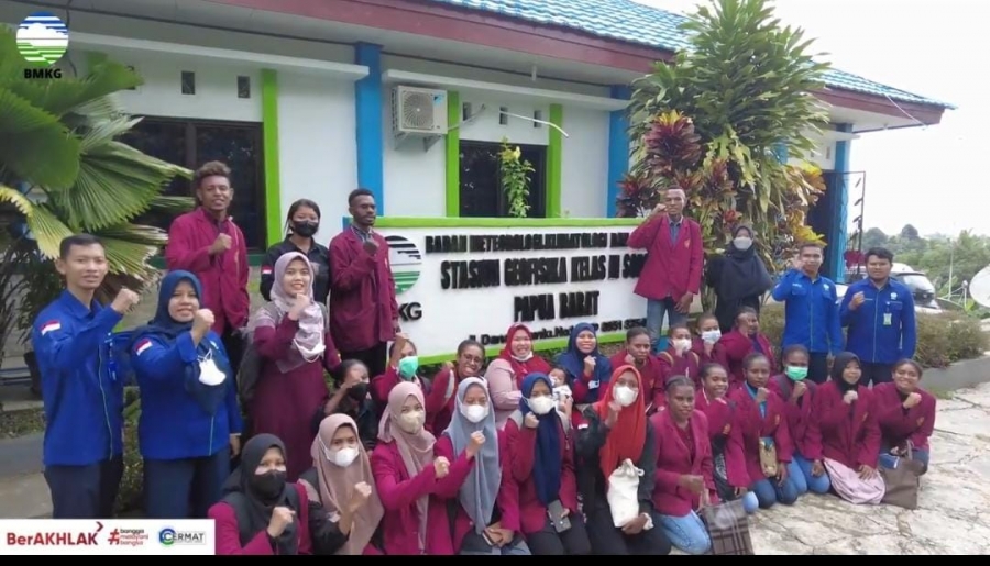 Program Studi Pendidikan IPA Gelar Kuliah Lapangan di Stasiun Geofisika Sorong